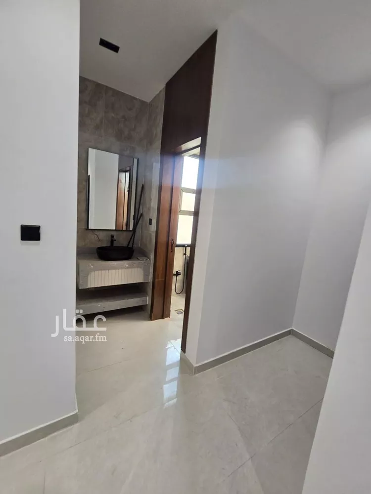 دور للبيع في شارع القطان, حي طويق, مدينة الرياض, منطقة الرياض صورة 5