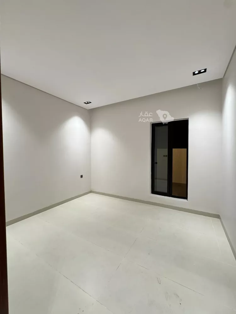 Floor for Sale in Riyadh Al Uraija Al Gharbiyah 13