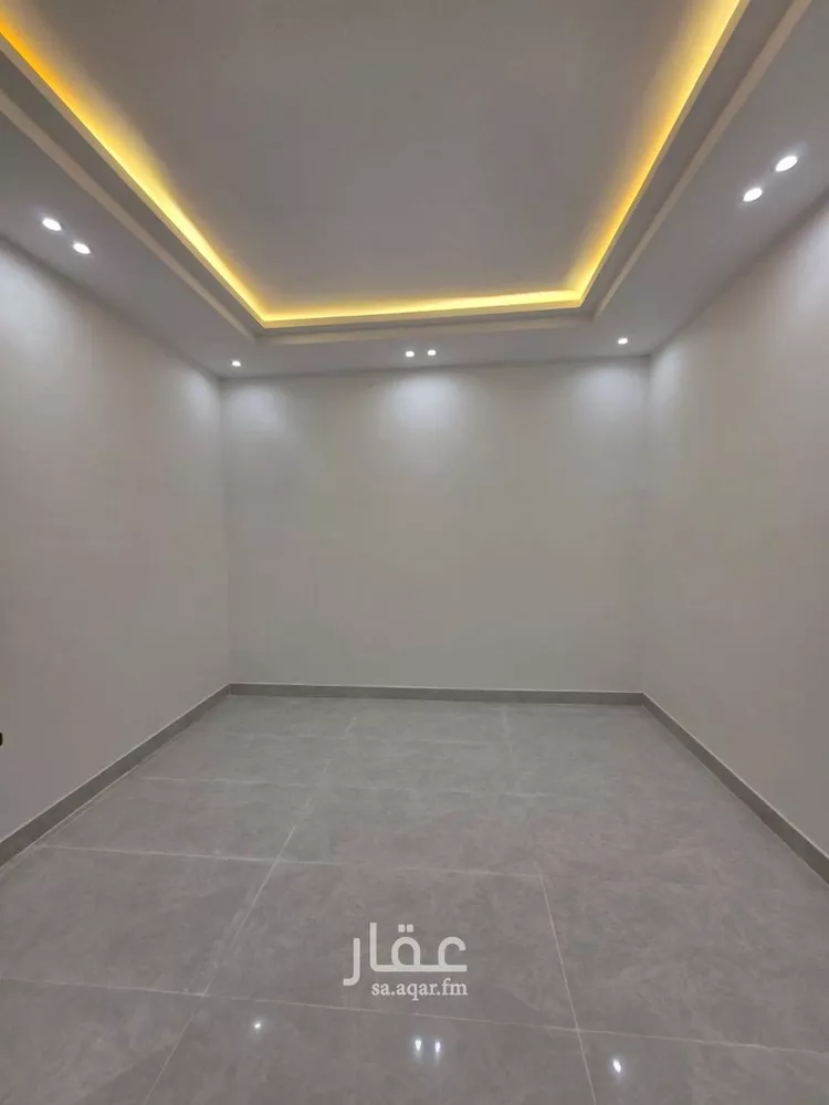 دور للبيع في شارع ابن نعيم, حي طيبة, مدينة الرياض, منطقة الرياض صورة 4