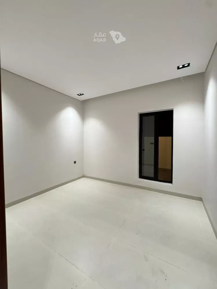 Floor for Sale in Riyadh Al Uraija Al Gharbiyah صورة 4