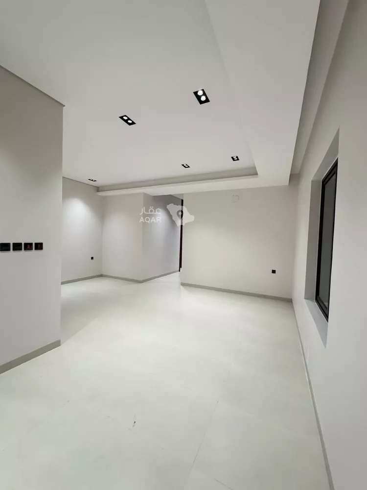 Floor for Sale in Riyadh Al Uraija Al Gharbiyah 6
