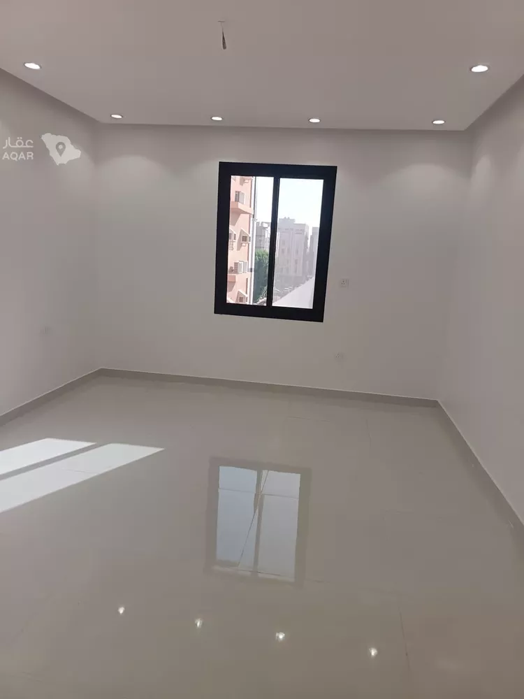 شقة للبيع في شارع إبن الطرابلسي, حي الصفاء, مدينة جدة, منطقة مكة المكرمة 5