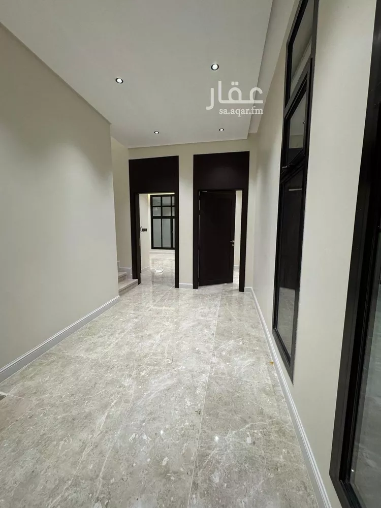 فيلا للإيجار في شارع بهاء الدين زهير, حي المهدية, مدينة الرياض, منطقة الرياض صورة 5