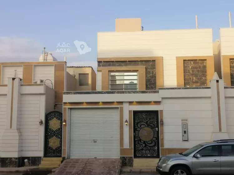 فيلا للبيع في شارع عين صالح, حي عكاظ, مدينة الرياض, منطقة الرياض