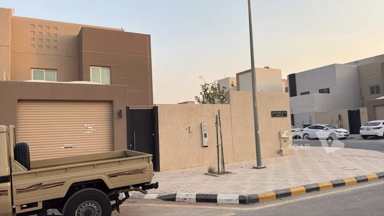 فيلا للإيجار في شارع أبي القاسم الزهري, حي مطار الملك خالد الدولي, مدينة الرياض, منطقة الرياض