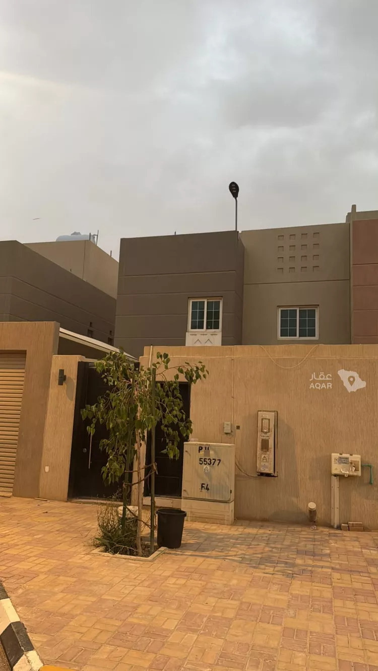 فيلا للبيع في شارع عماد الدين البعلي, حي مطار الملك خالد الدولي, مدينة الرياض, منطقة الرياض