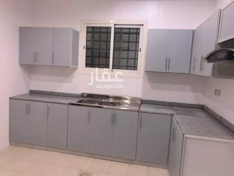 فيلا للبيع في شارع الأحمدي, حي الياسمين, مدينة الرياض, منطقة الرياض صورة 2