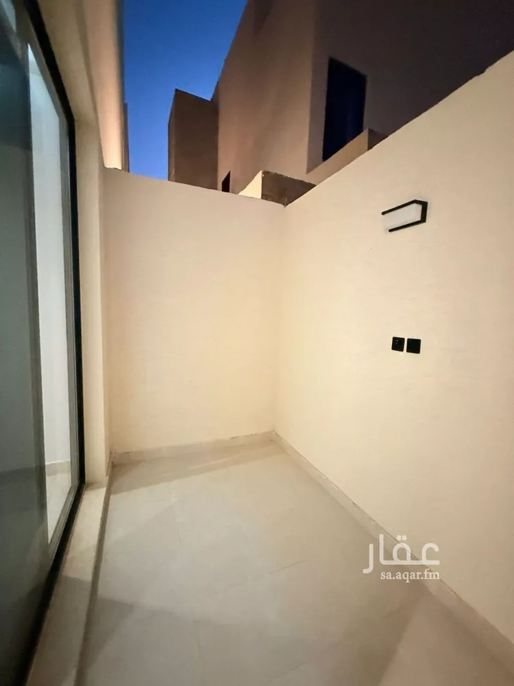 فيلا للبيع في شارع الخزرج, حي طويق, مدينة الرياض, منطقة الرياض 9