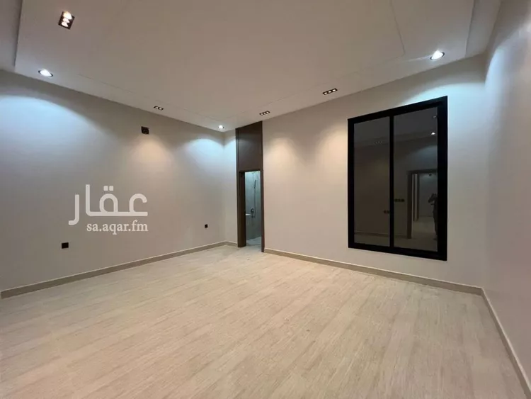 فيلا للبيع في شارع جعفر بن أبي المغيرة, حي عكاظ, مدينة الرياض, منطقة الرياض 11