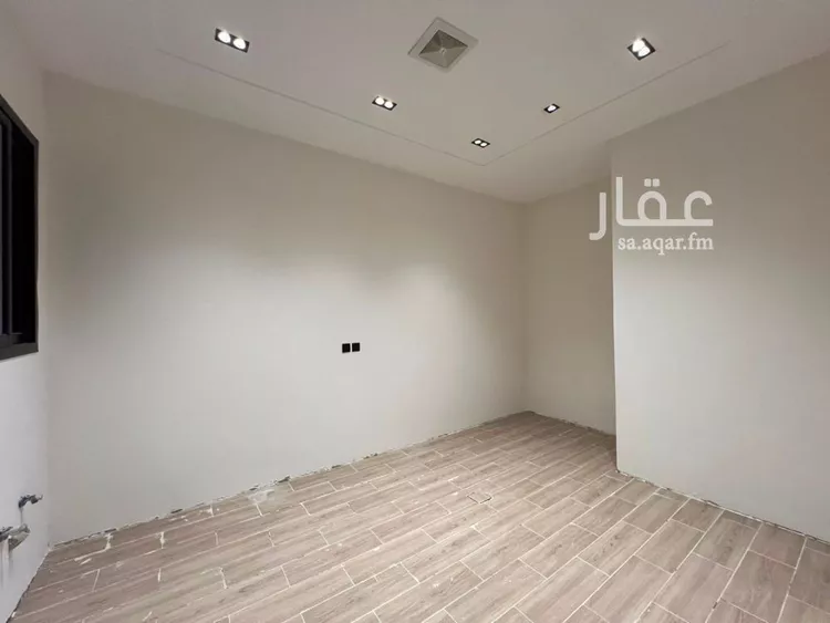 دور للبيع في شارع الأمير سعود بن محمد بن مقرن, حي طويق, مدينة الرياض, منطقة الرياض 8