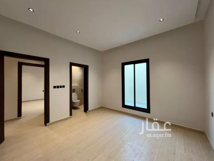 دور للبيع في شارع أحمد بن محمد العيالي, حي عكاظ, مدينة الرياض, منطقة الرياض 9