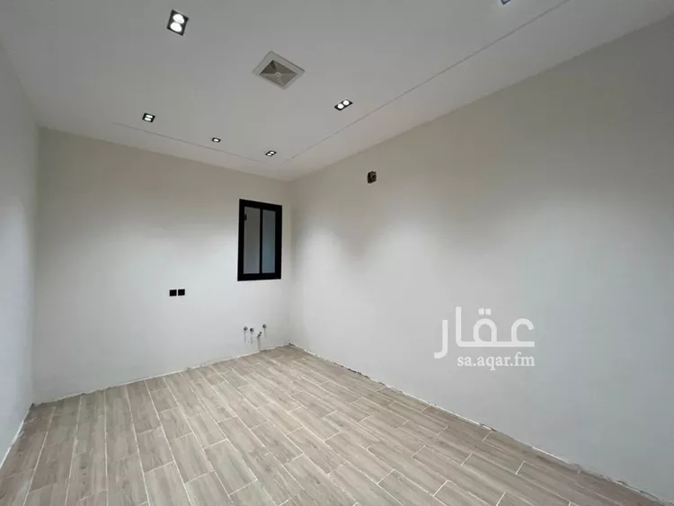 دور للبيع في شارع الأمير سعود بن محمد بن مقرن, حي طويق, مدينة الرياض, منطقة الرياض 12