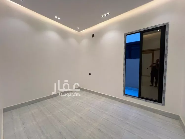 Villa for Sale in Riyadh Badr 11
