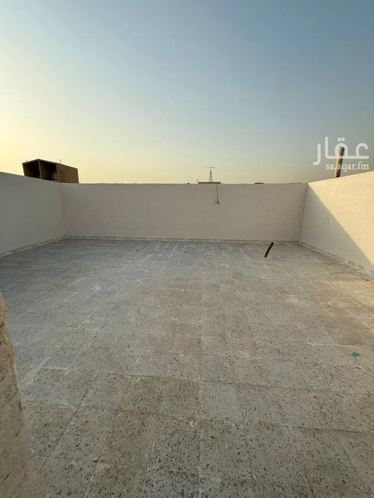 فيلا للبيع في شارع صفوان, حي العريجاء الغربي, مدينة الرياض, منطقة الرياض صورة 4