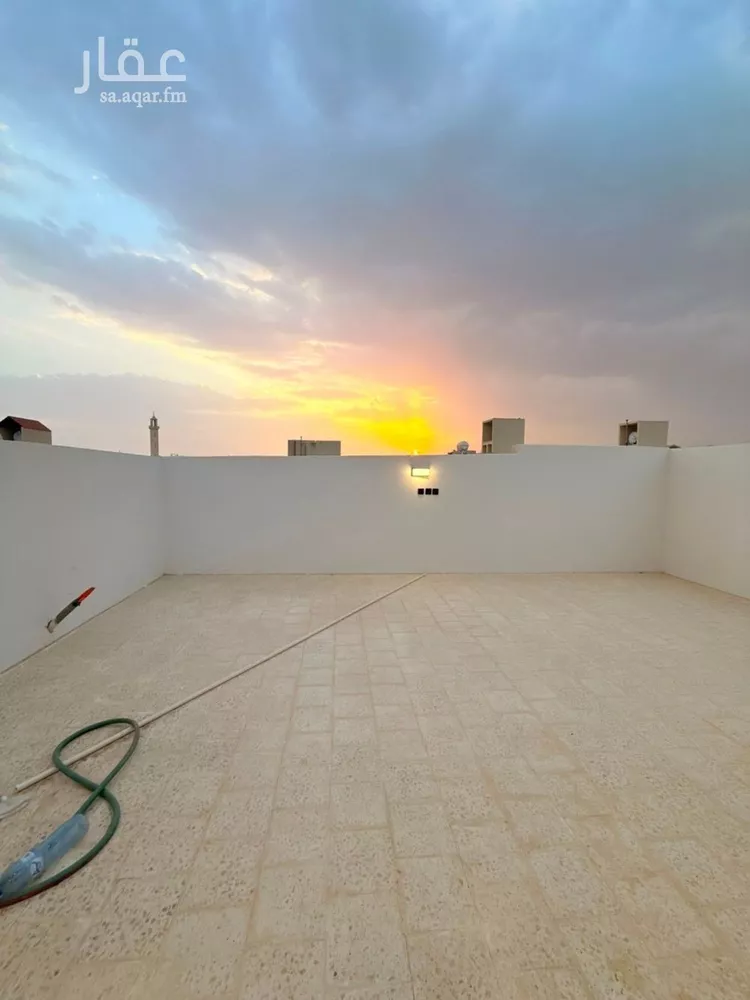 دور للبيع في شارع عبدلله بن عبدالعزيز, حي الريف, مدينة المزاحمية, منطقة الرياض 12