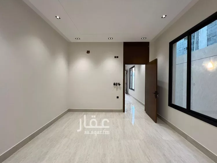 دور للبيع في شارع محمد بن جريج, حي طويق, مدينة الرياض, منطقة الرياض 8