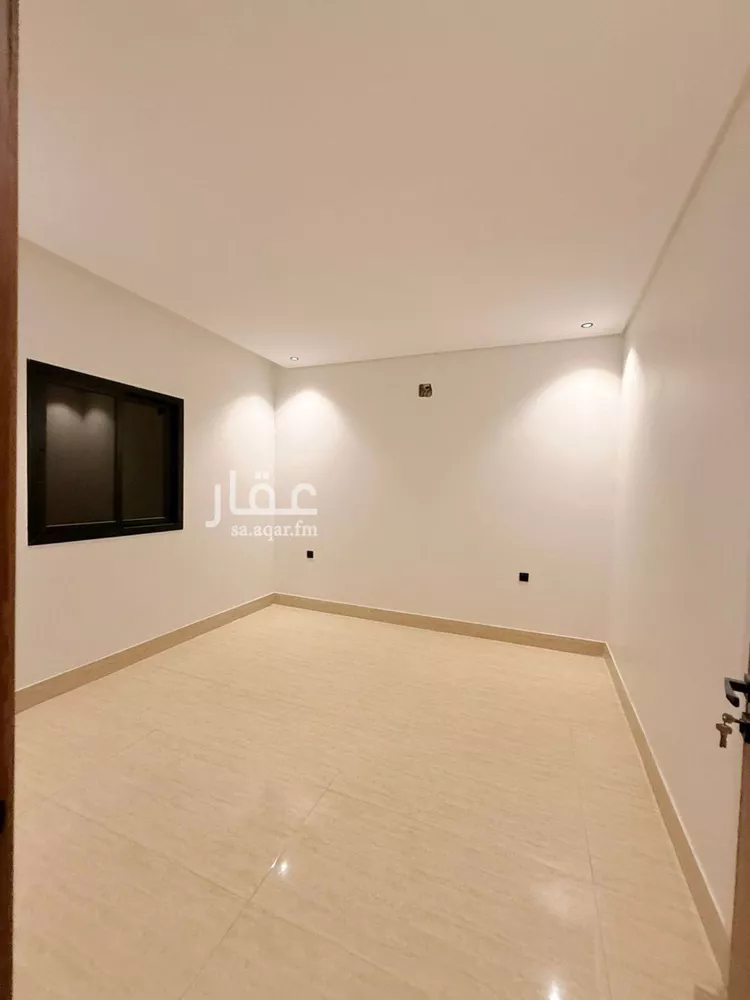 فيلا للبيع في شارع الخزرج, حي طويق, مدينة الرياض, منطقة الرياض 13