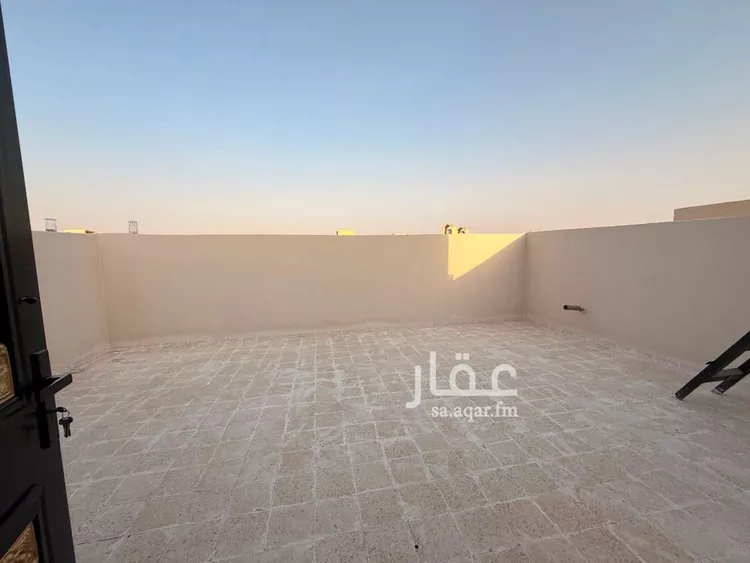 دور للبيع في شارع أبي الحسن الكعكي, حي طويق, مدينة الرياض, منطقة الرياض 18