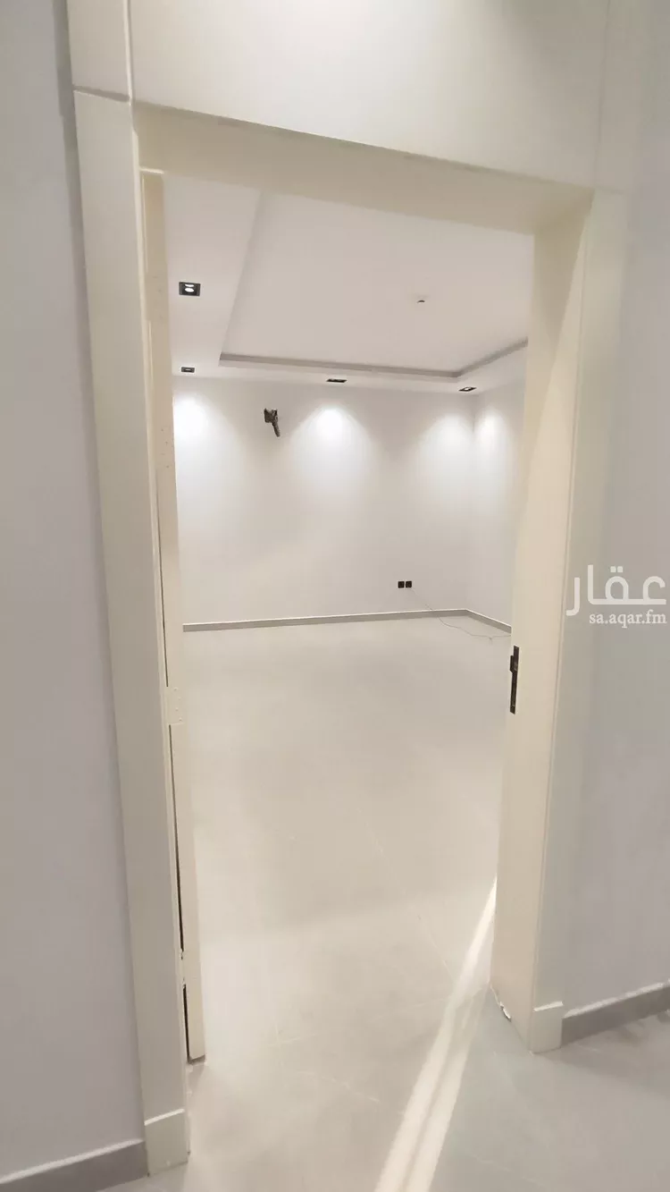 شقة للبيع في شارع القنادي, حي الحزم, مدينة الرياض, منطقة الرياض صورة 2