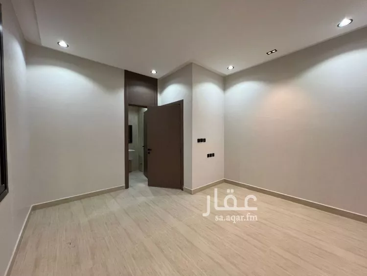 فيلا للبيع في شارع جعفر بن أبي المغيرة, حي عكاظ, مدينة الرياض, منطقة الرياض 15