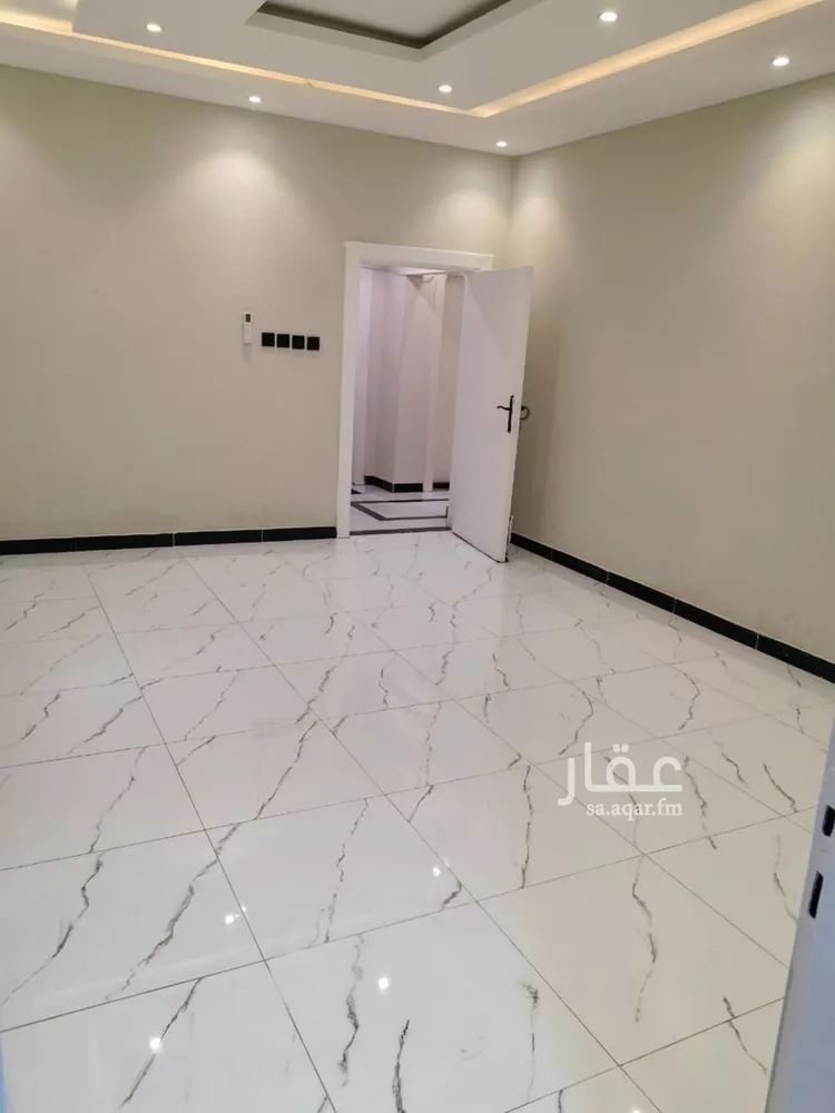 شقة للإيجار في شارع عبدالله بن سيف, حي العقيق, مدينة الرياض, منطقة الرياض 2