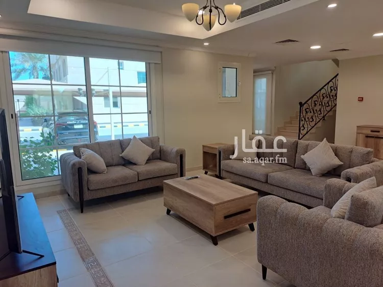 فيلا للإيجار في شارع الملك فيصل بن عبدالعزيز, حي البستان, مدينة الجبيل, المنطقة الشرقية صورة 2