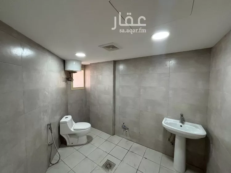 شقة للإيجار في شارع الدمام, حي الشروفية, مدينة الاحساء, المنطقة الشرقية صورة 4