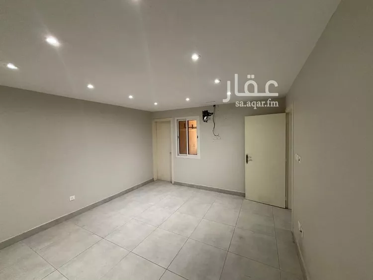 شقة للإيجار في شارع الدمام, حي الشروفية, مدينة الاحساء, المنطقة الشرقية صورة 4