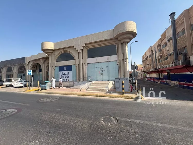 محل للإيجار في شارع الظهران, حي الشروفية, مدينة الاحساء, المنطقة الشرقية