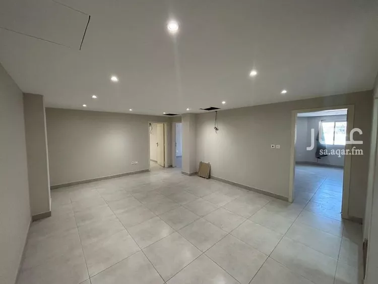 شقة للإيجار في شارع الدمام, حي الشروفية, مدينة الاحساء, المنطقة الشرقية صورة 3