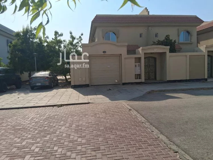 فيلا للإيجار في شارع جنا, حي دارين, مدينة مدينه الجبيل الصناعيه, المنطقة الشرقية 9