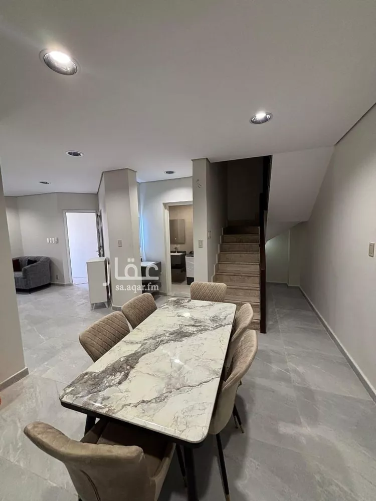 شقة للإيجار في شارع الدمام, حي الشروفية, مدينة الاحساء, المنطقة الشرقية صورة 2