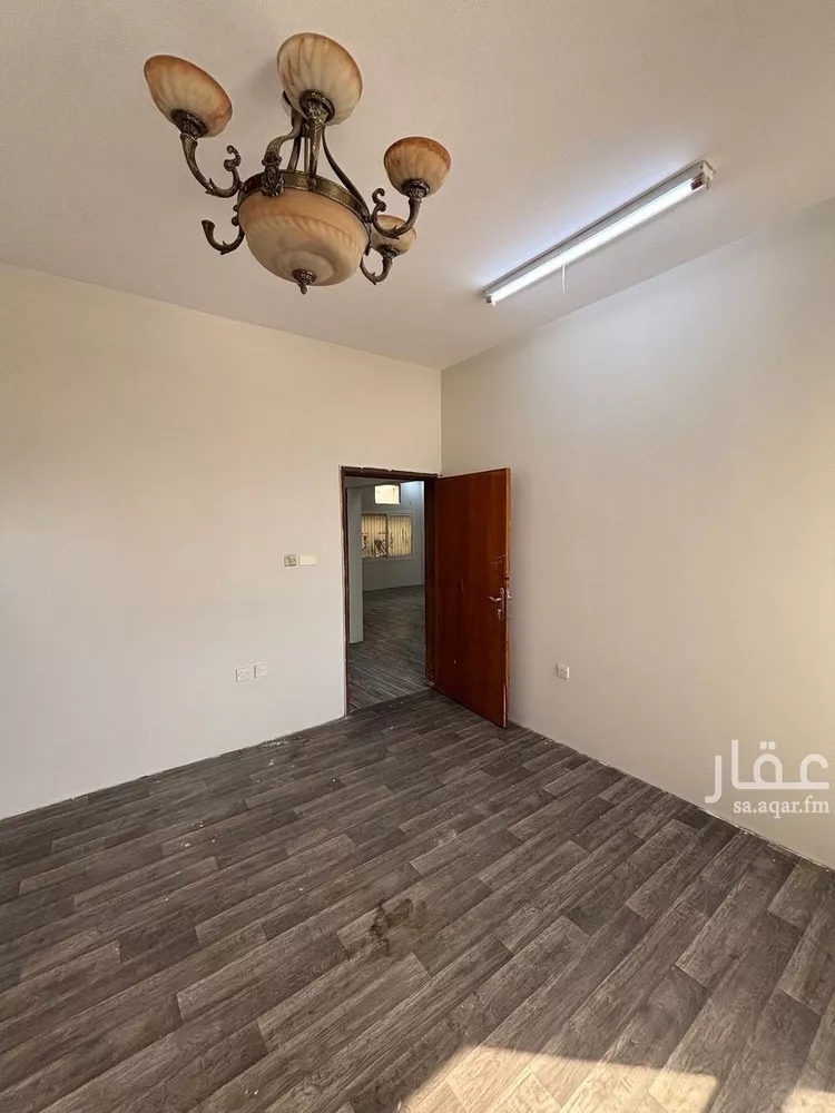 شقة للإيجار في شارع السياسب, حي وسط المبرز التاريخي, مدينة الاحساء, المنطقة الشرقية صورة 2