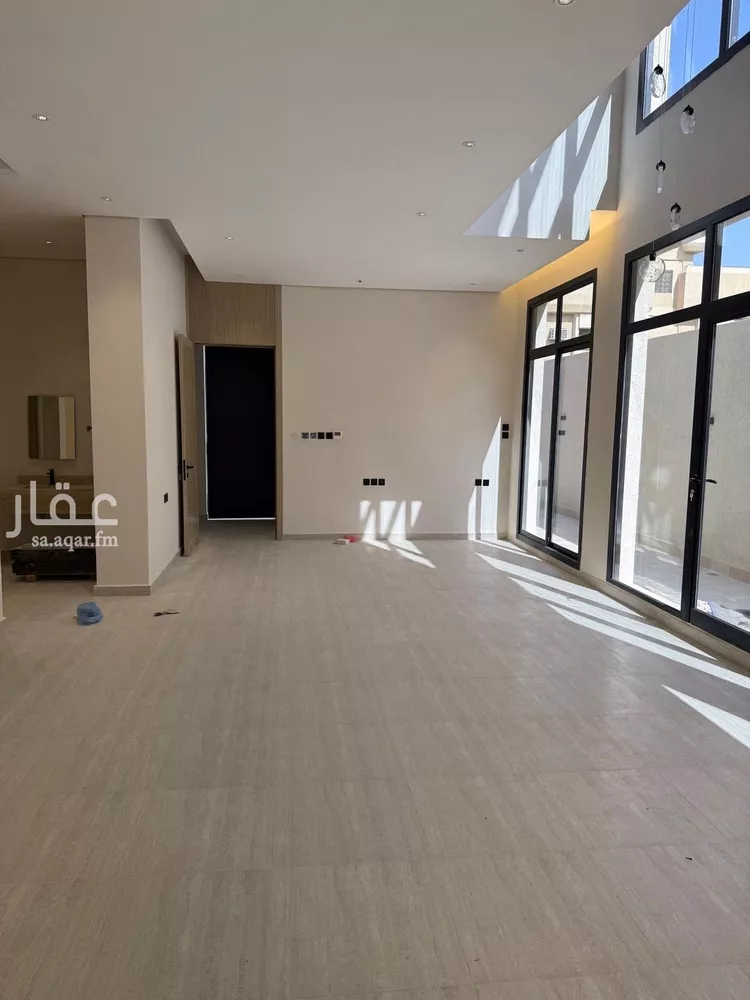 فيلا للبيع في شارع أبي المعالي أحمد الخازن, حي الربوة, مدينة الرياض, منطقة الرياض صورة 4