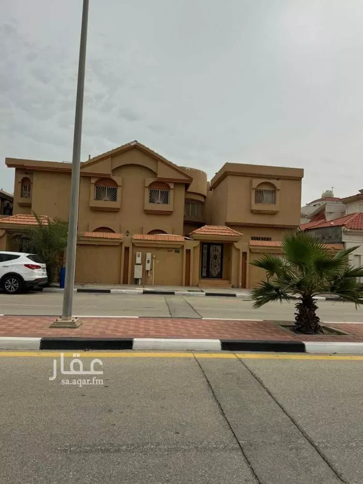 فيلا للبيع في شارع ابن طولون, حي قرطبة, مدينة رأس تنورة, المنطقة الشرقية صورة 2