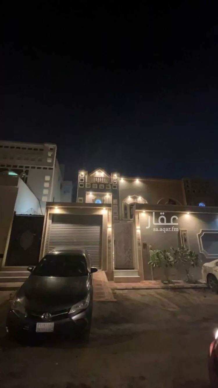 فيلا للإيجار في شارع أحمد مفتي المكي الحنفي, حي طويق, مدينة الرياض, منطقة الرياض