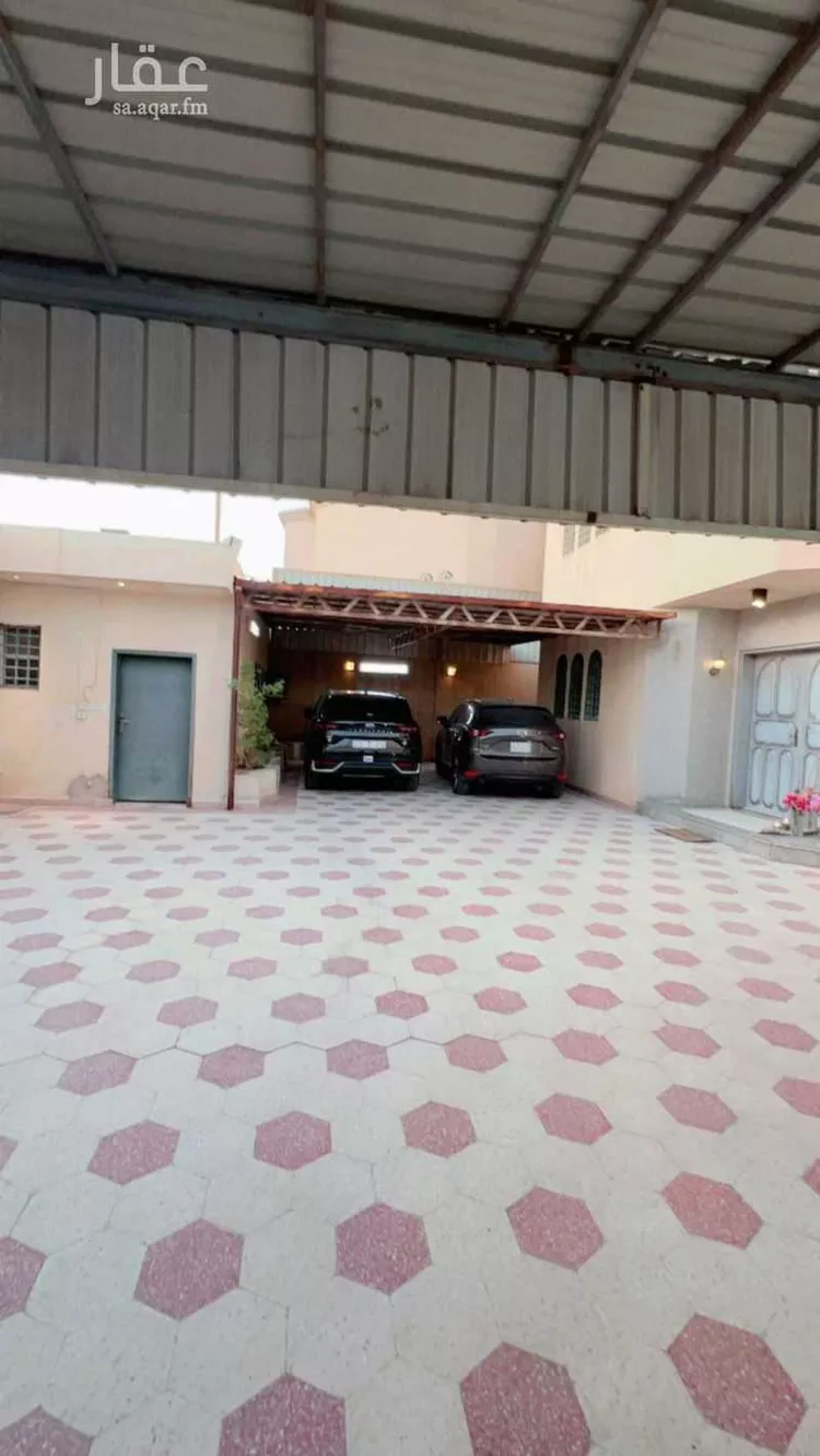 فيلا للبيع في شارع عامر الانصاري, حي الزهرة, مدينة الرياض, منطقة الرياض صورة 2
