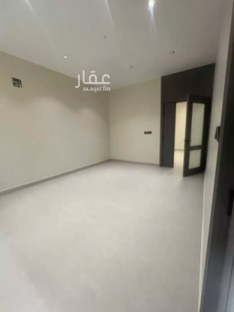 دور للبيع في شارع البحور, حي العقيق, مدينة الخبر, المنطقة الشرقية صورة 4