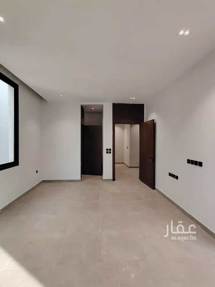 Floor for Sale in Riyadh Al Munsiyah 8