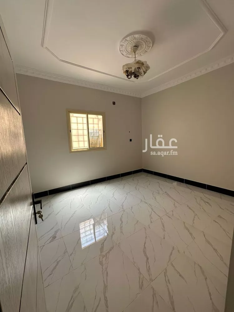 فيلا للبيع في شارع ابي جعفر المنصور, حي غرناطة, مدينة الرياض, منطقة الرياض صورة 5