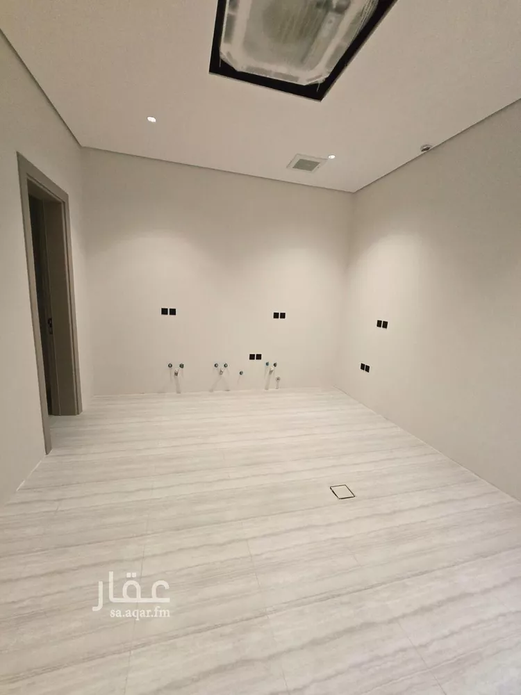 فيلا للبيع في شارع القصر, حي العارض, مدينة الرياض, منطقة الرياض 7