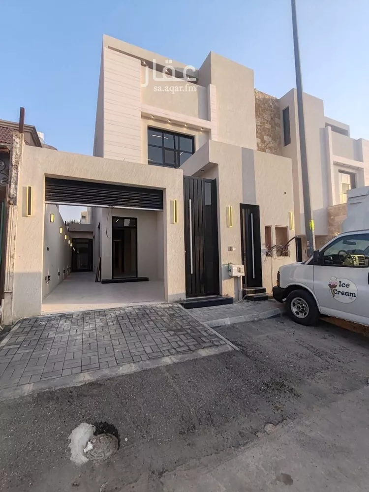Floor for Sale in Riyadh Al Khaleej