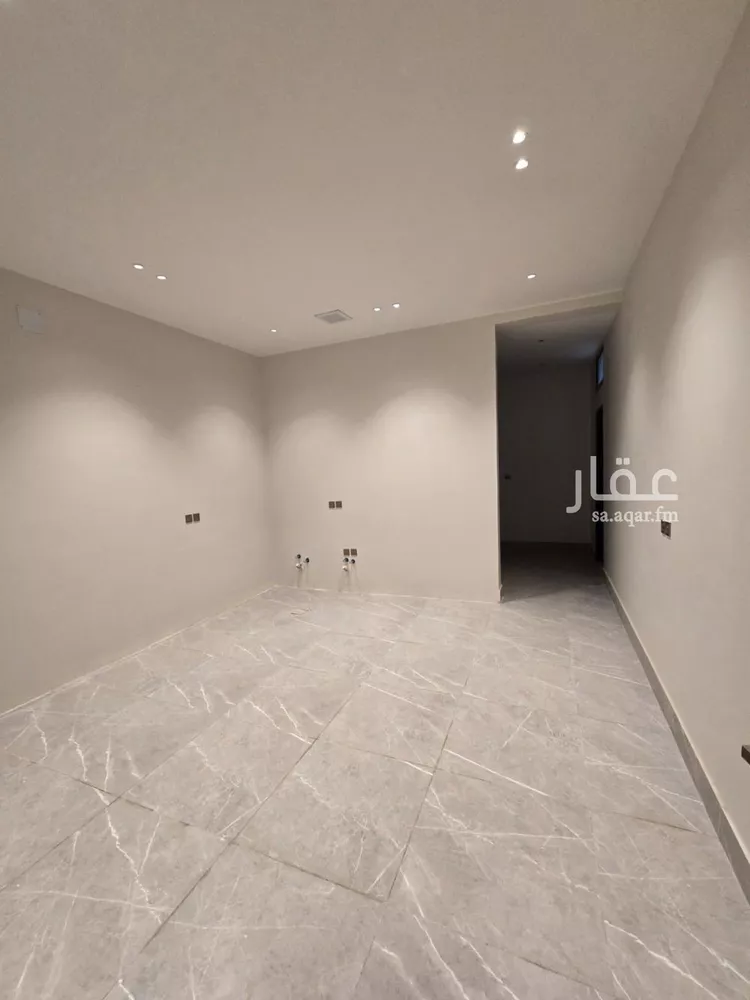 فيلا للبيع في شارع يوسف الصنهاجي, حي الأندلس, مدينة الرياض, منطقة الرياض صورة 4