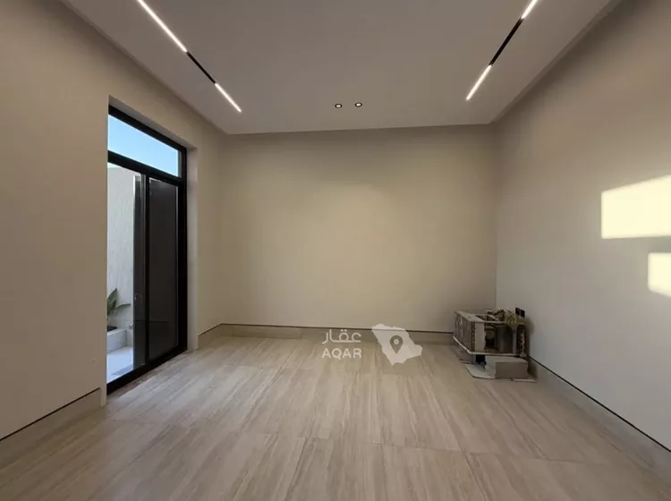 Villa for Sale in Riyadh Al Arid 3