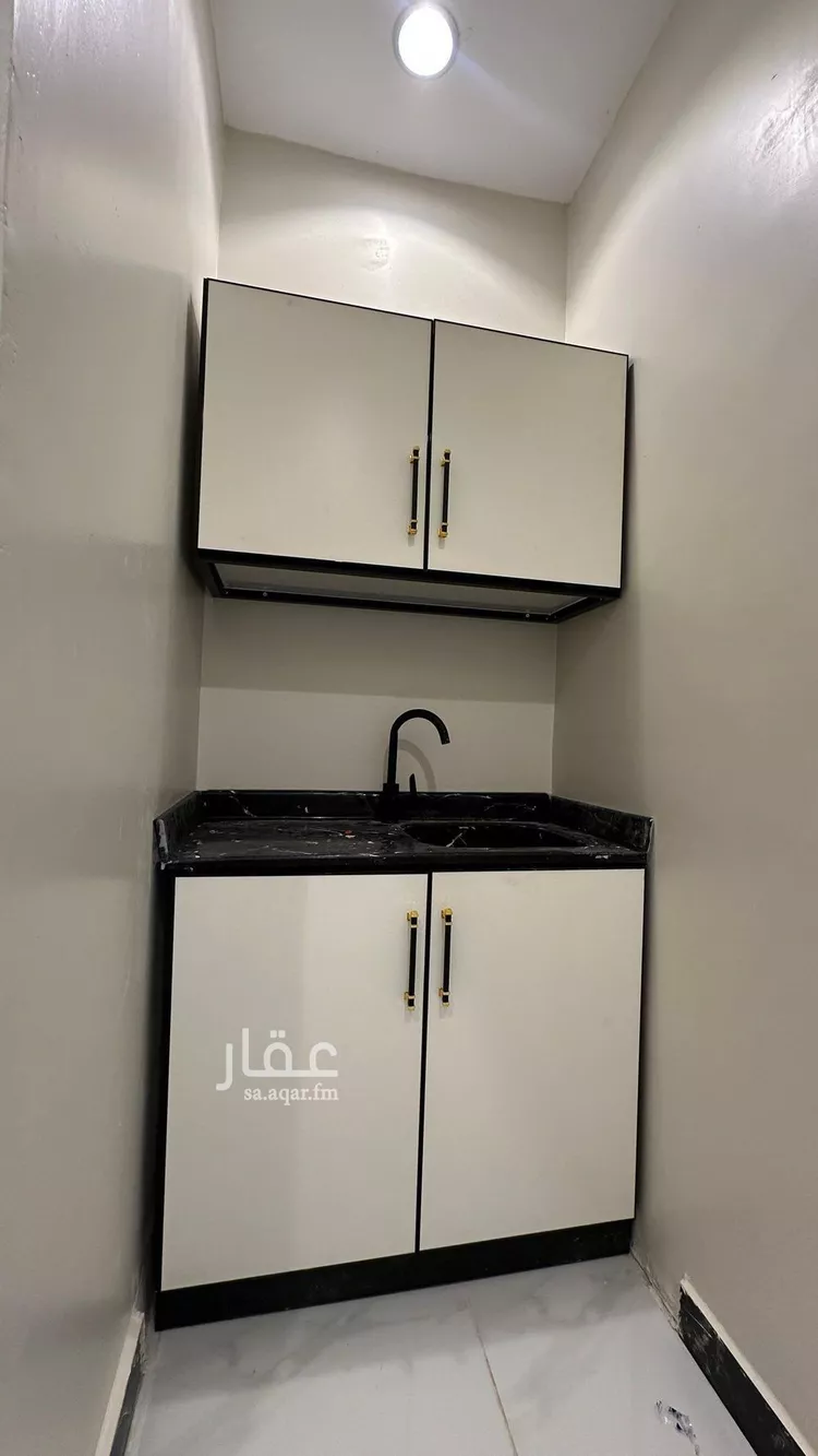 شقة للإيجار في شارع الدهناء, حي الملقا, مدينة الرياض, منطقة الرياض صورة 4