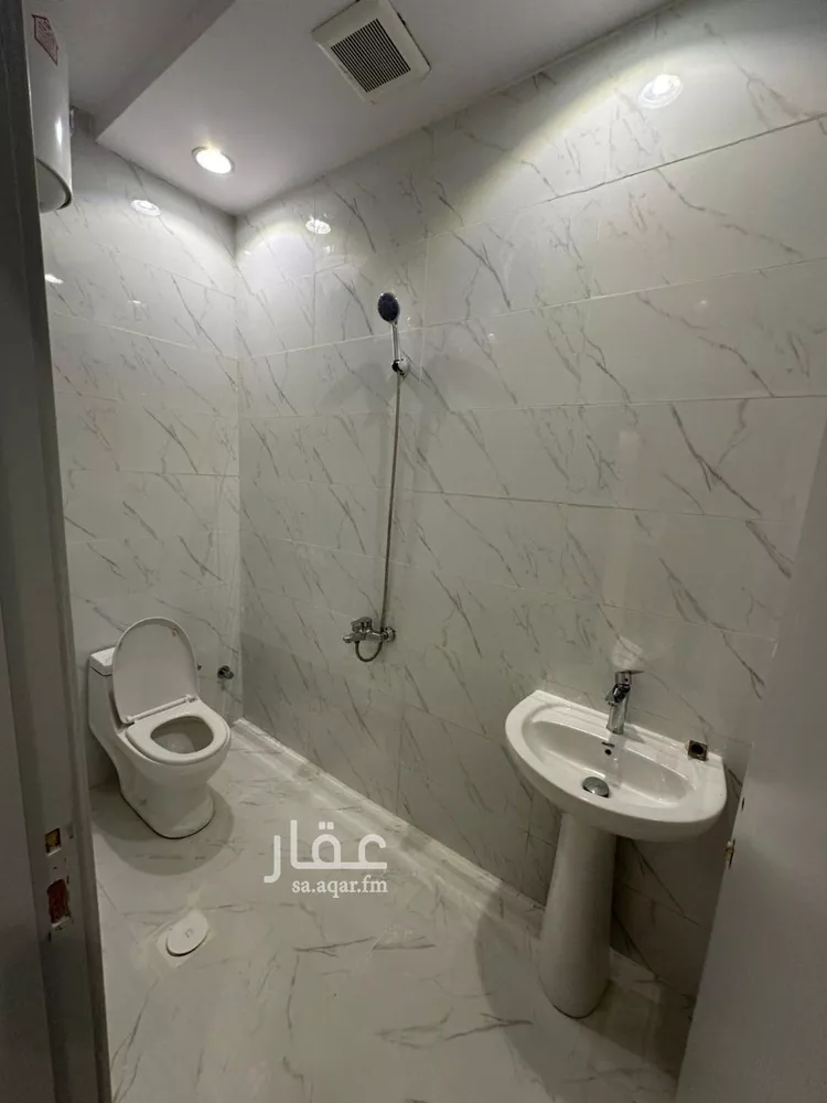 شقة للإيجار في شارع علي بن أحمد العمري, حي العارض, مدينة الرياض, منطقة الرياض صورة 5