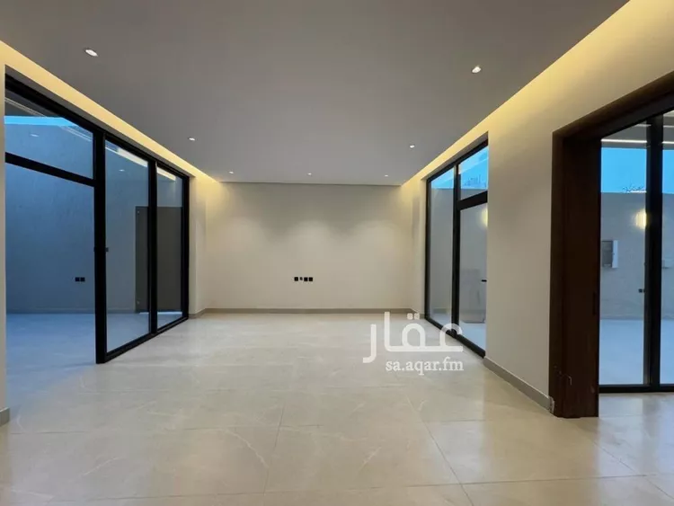فيلا للبيع في شارع رقم 267, حي الملقا, مدينة الرياض, منطقة الرياض 13