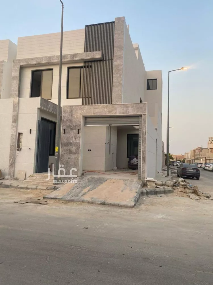فيلا للبيع في شارع أحمد بن هاشم, حي العريجاء الغربي, مدينة الرياض, منطقة الرياض صورة 2