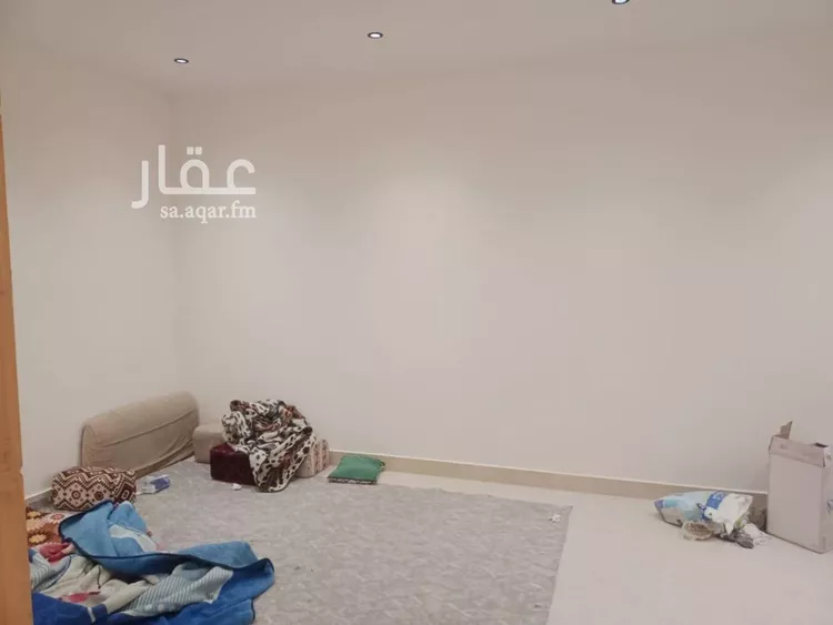 دور للبيع في شارع رقم 60, حي بدر, مدينة الرياض, منطقة الرياض صورة 5