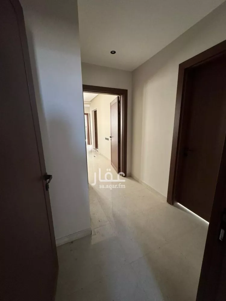 فيلا للبيع في شارع الغفيرية, حي العوالي, مدينة الرياض, منطقة الرياض صورة 2